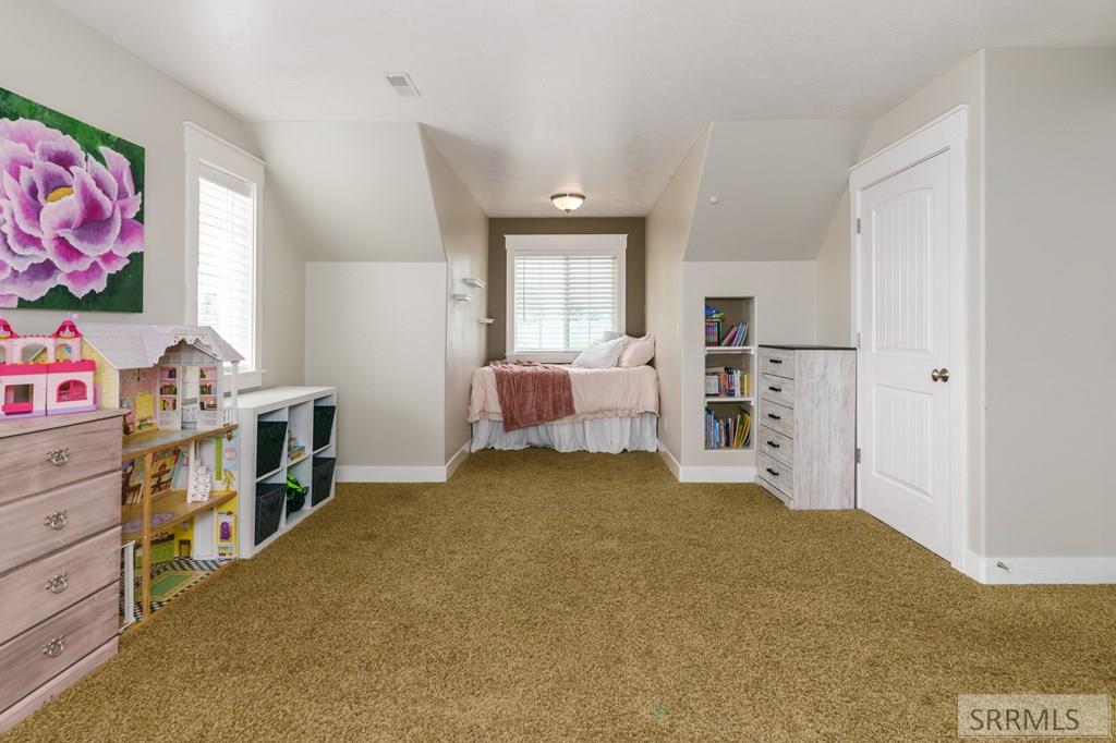 182 Merrill Way Property Photo 30