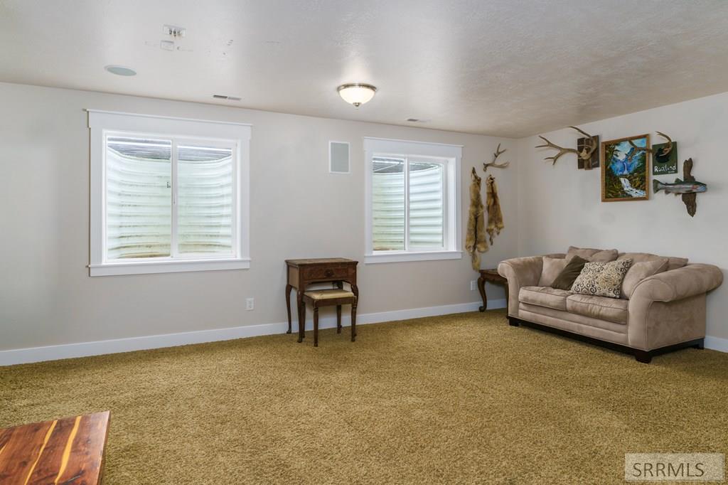 182 Merrill Way Property Photo 34