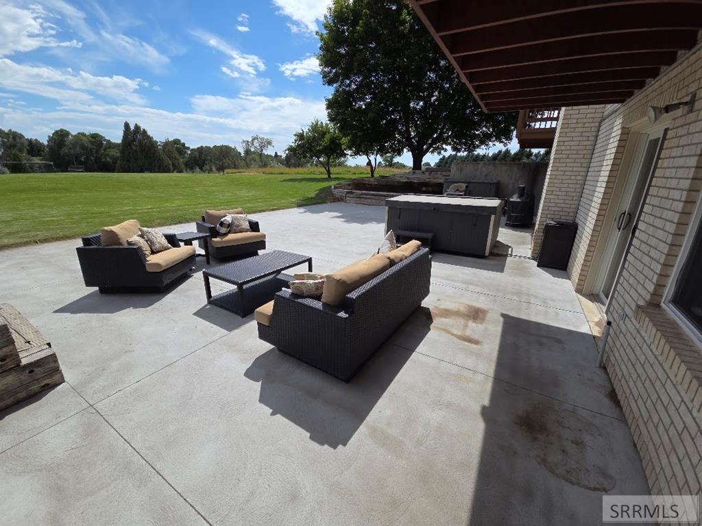 1518 N 790 East Property Photo 27