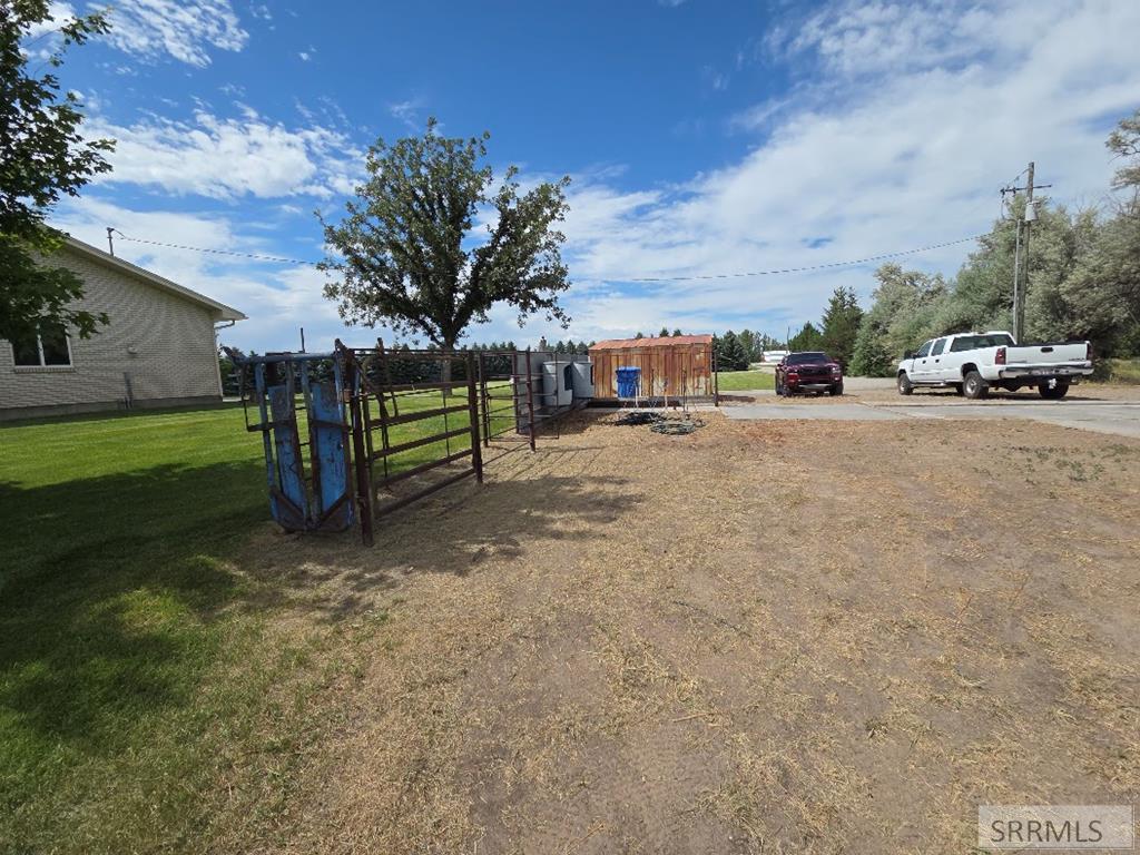 1518 N 790 East Property Photo 46