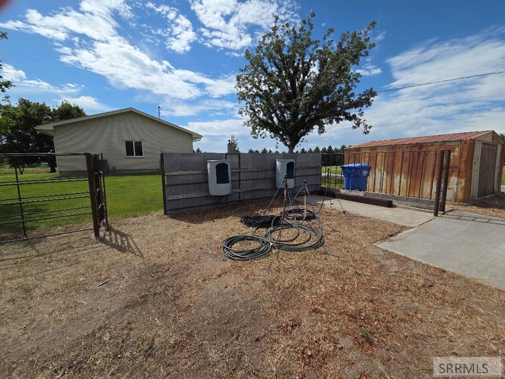 1518 N 790 East Property Photo 49