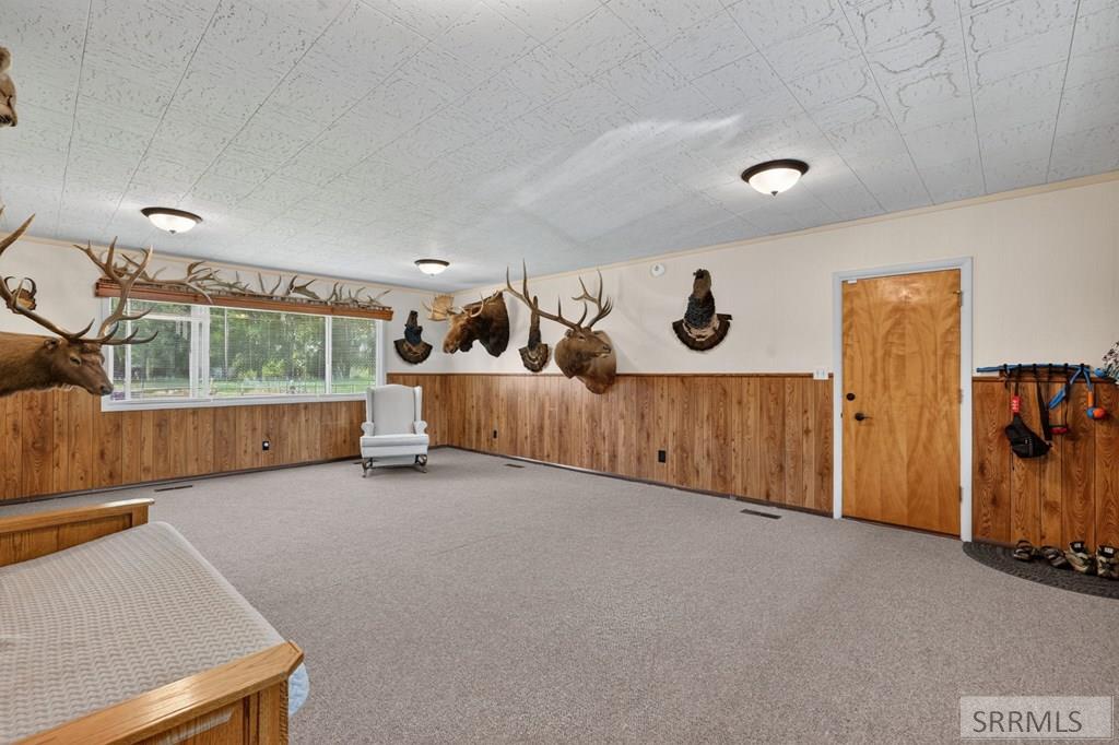 1385 S Shilling Avenue Property Photo 18