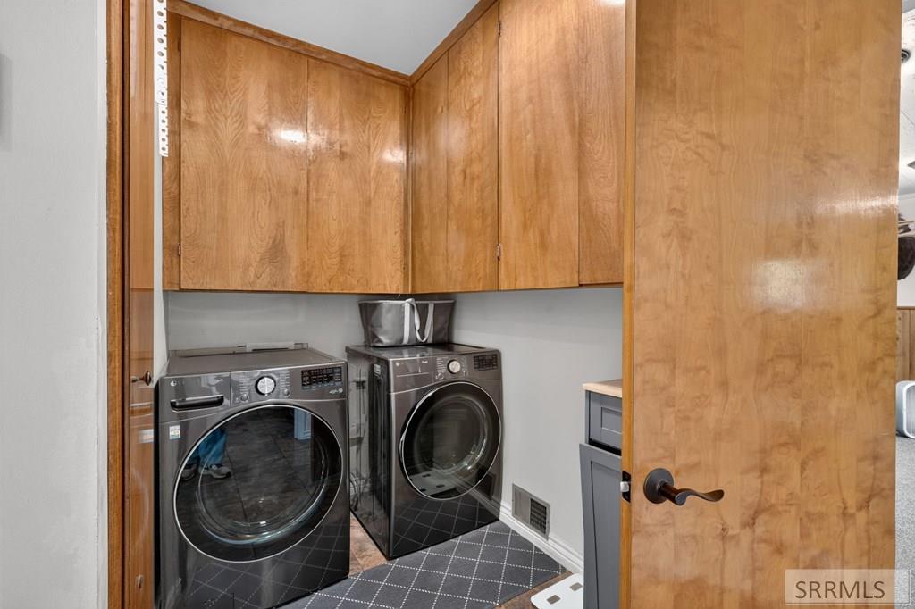 1385 S Shilling Avenue Property Photo 20