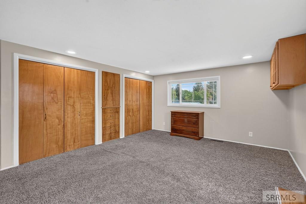 1385 S Shilling Avenue Property Photo 24