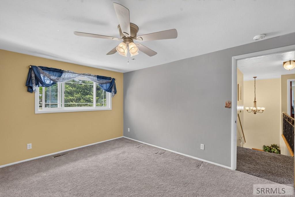 1385 S Shilling Avenue Property Photo 33