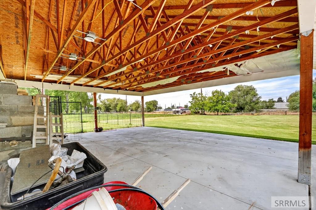 1385 S Shilling Avenue Property Photo 48