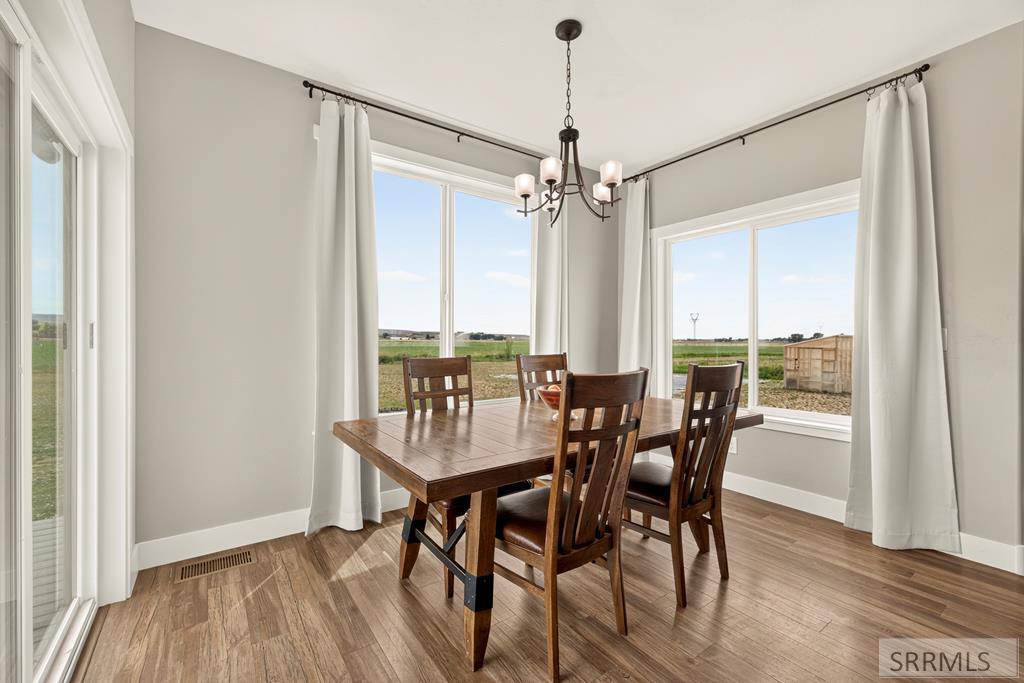 772 N 1080 E Property Photo 13