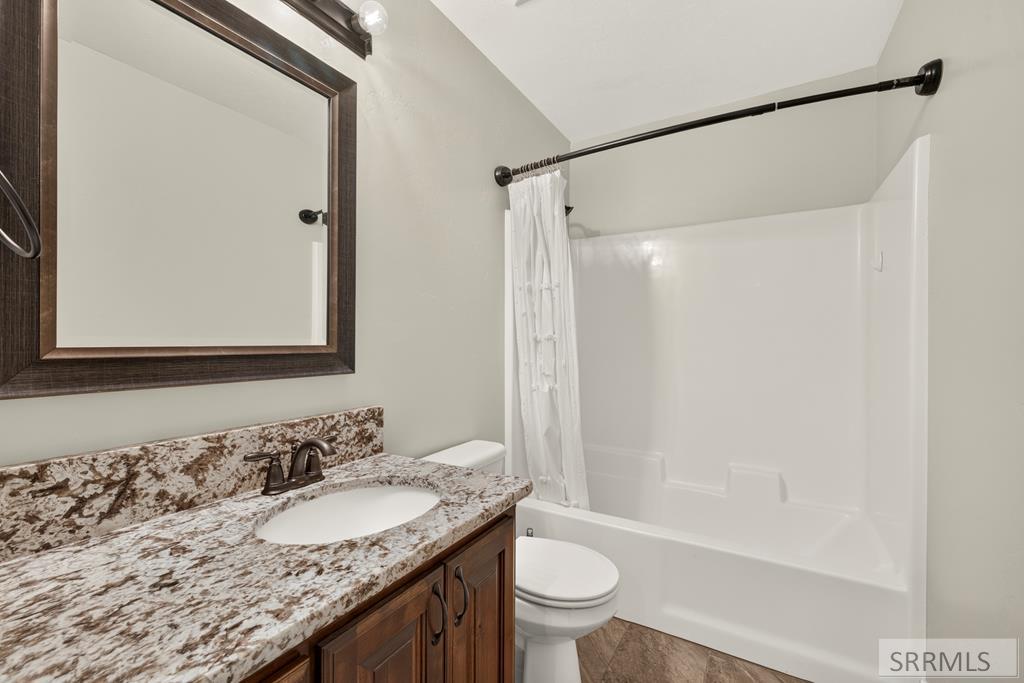 772 N 1080 E Property Photo 26