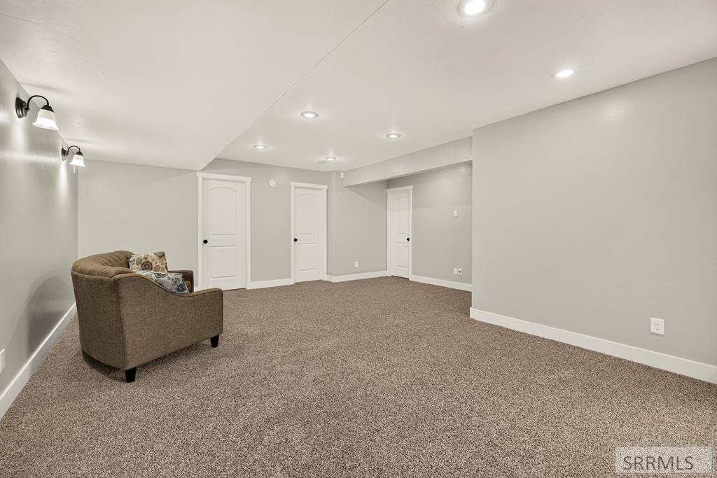 772 N 1080 E Property Photo 33