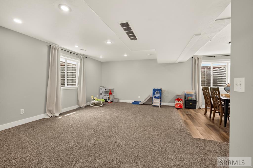 772 N 1080 E Property Photo 34