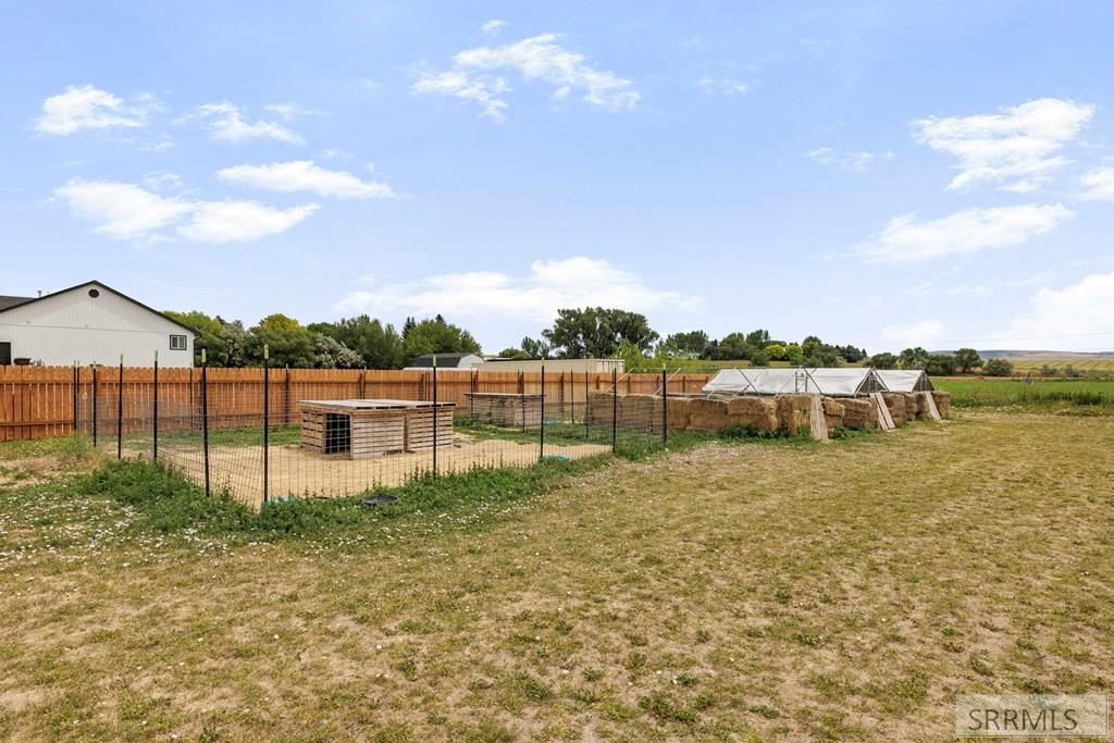 772 N 1080 E Property Photo 43