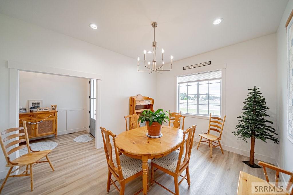 4116 E 206 N Property Photo 10