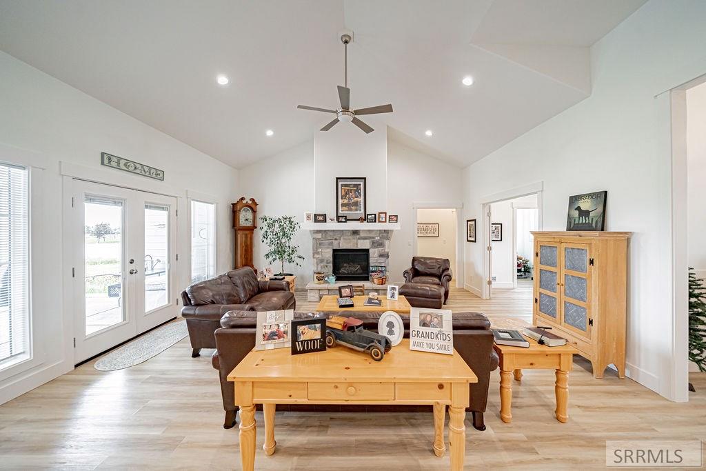 4116 E 206 N Property Photo 13