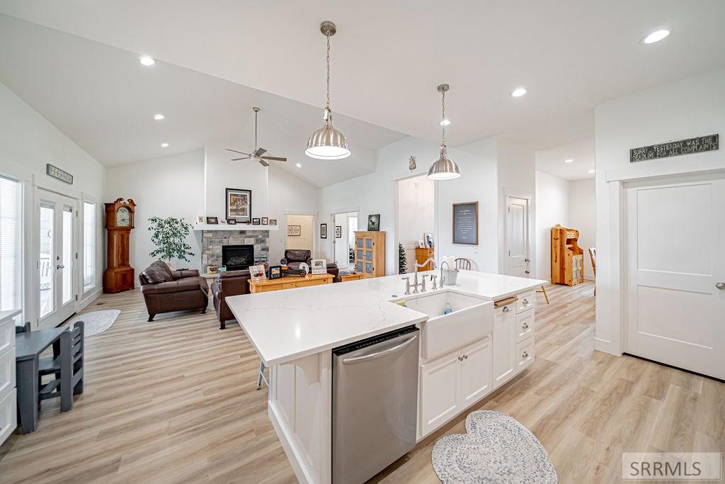 4116 E 206 N Property Photo 25