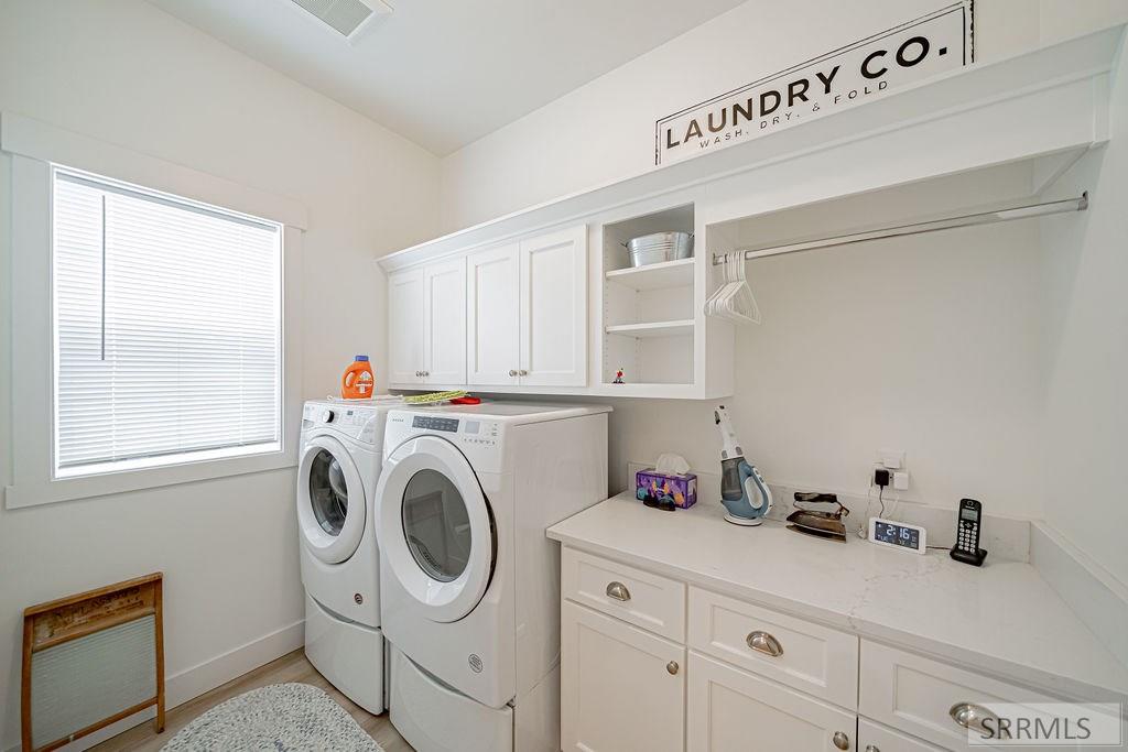 4116 E 206 N Property Photo 32