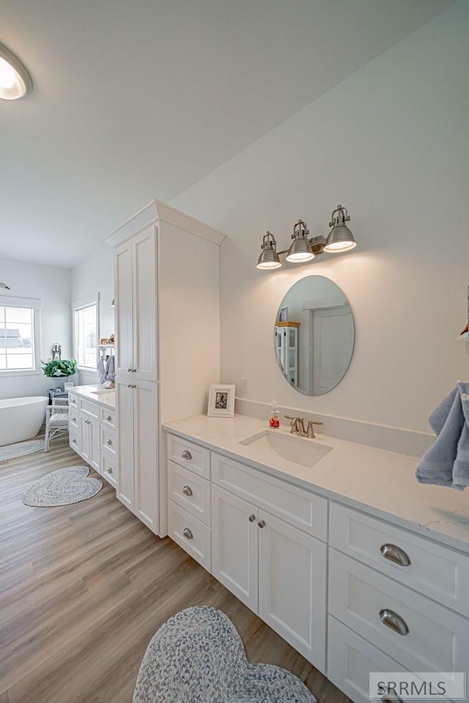 4116 E 206 N Property Photo 42