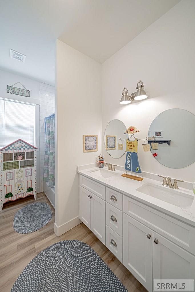 4116 E 206 N Property Photo 55