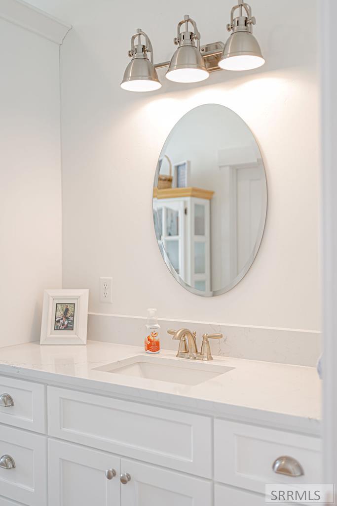 4116 E 206 N Property Photo 73