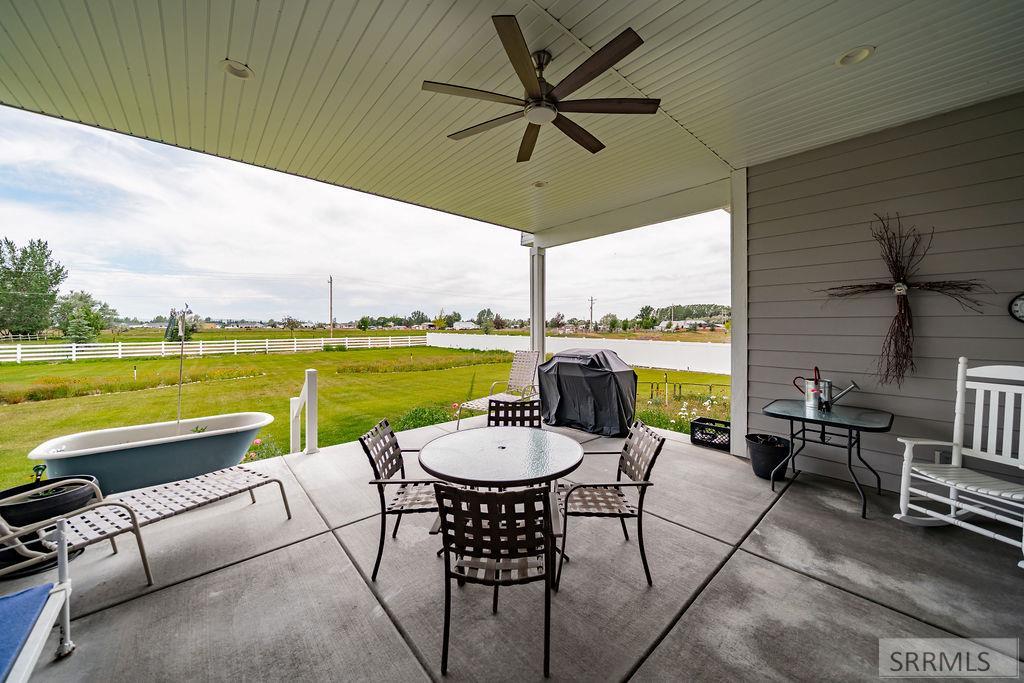 4116 E 206 N Property Photo 75
