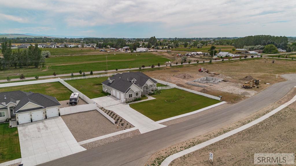 4116 E 206 N Property Photo 84