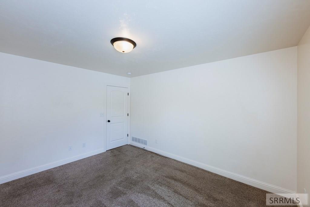 4261 Liberty Drive Property Photo 12