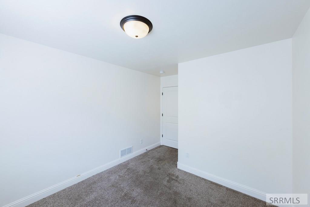 4261 Liberty Drive Property Photo 25