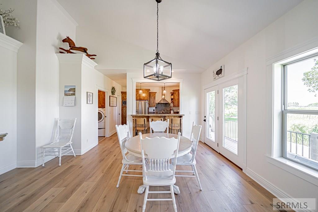 4311 E 265 N Property Photo 19