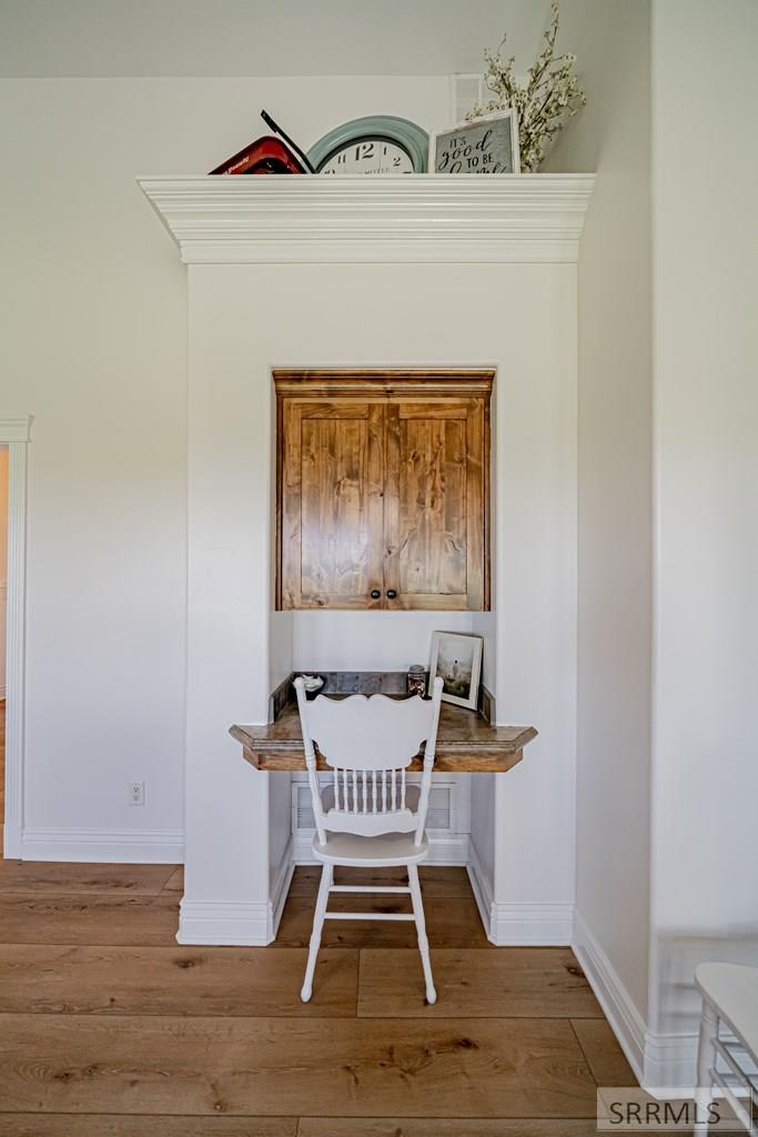 4311 E 265 N Property Photo 21