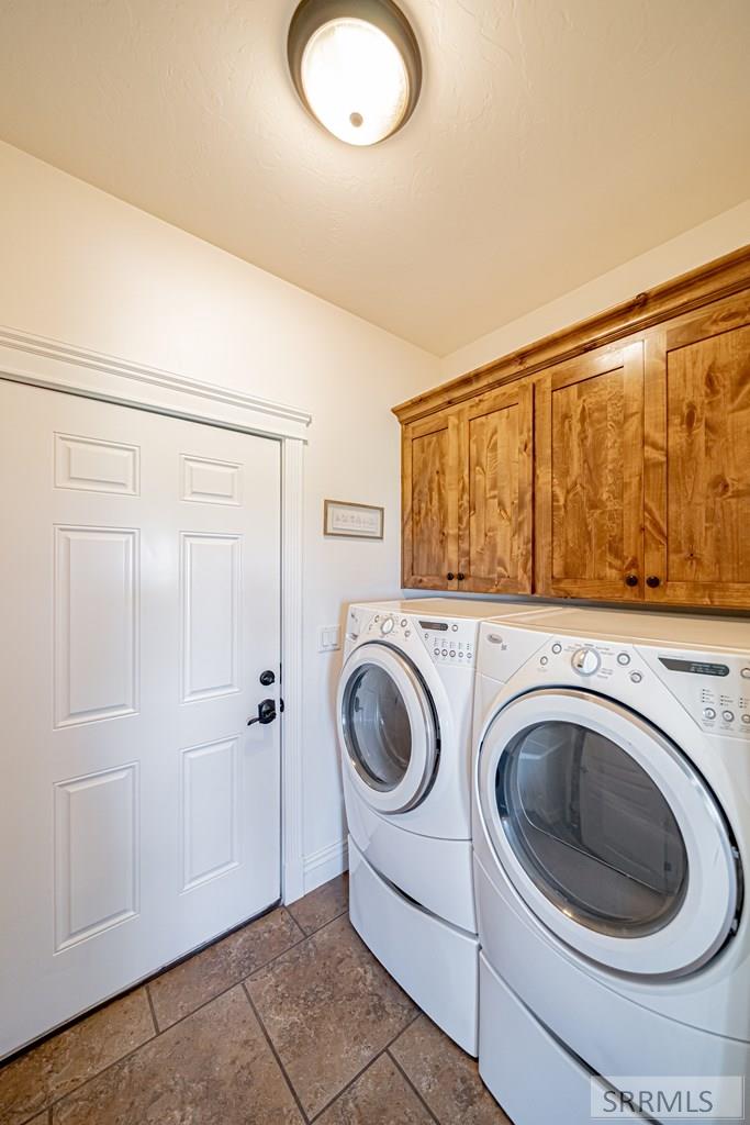 4311 E 265 N Property Photo 30