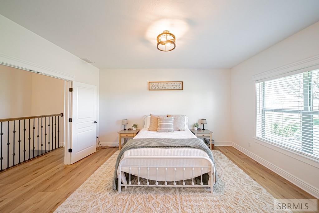 4311 E 265 N Property Photo 33