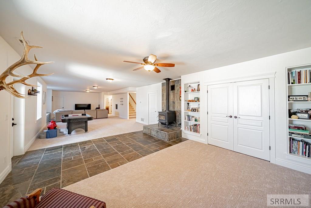 4311 E 265 N Property Photo 55