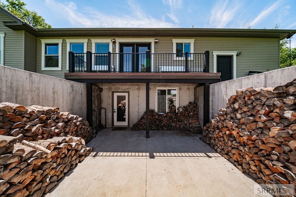 4311 E 265 N Property Photo 82