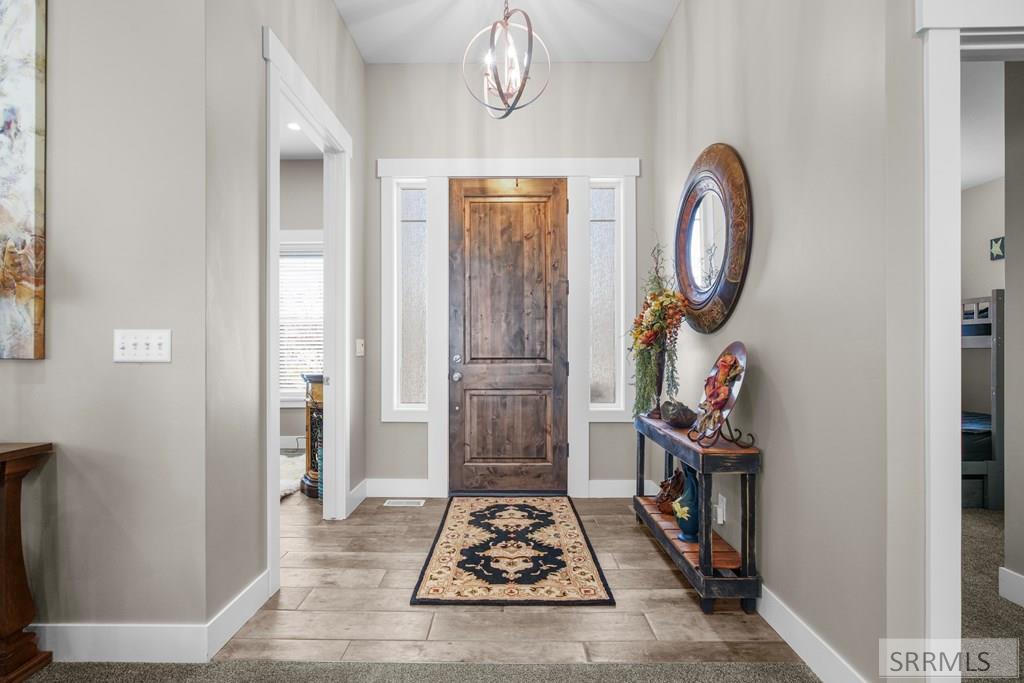 5276 Rock Hollow Lane Property Photo 15