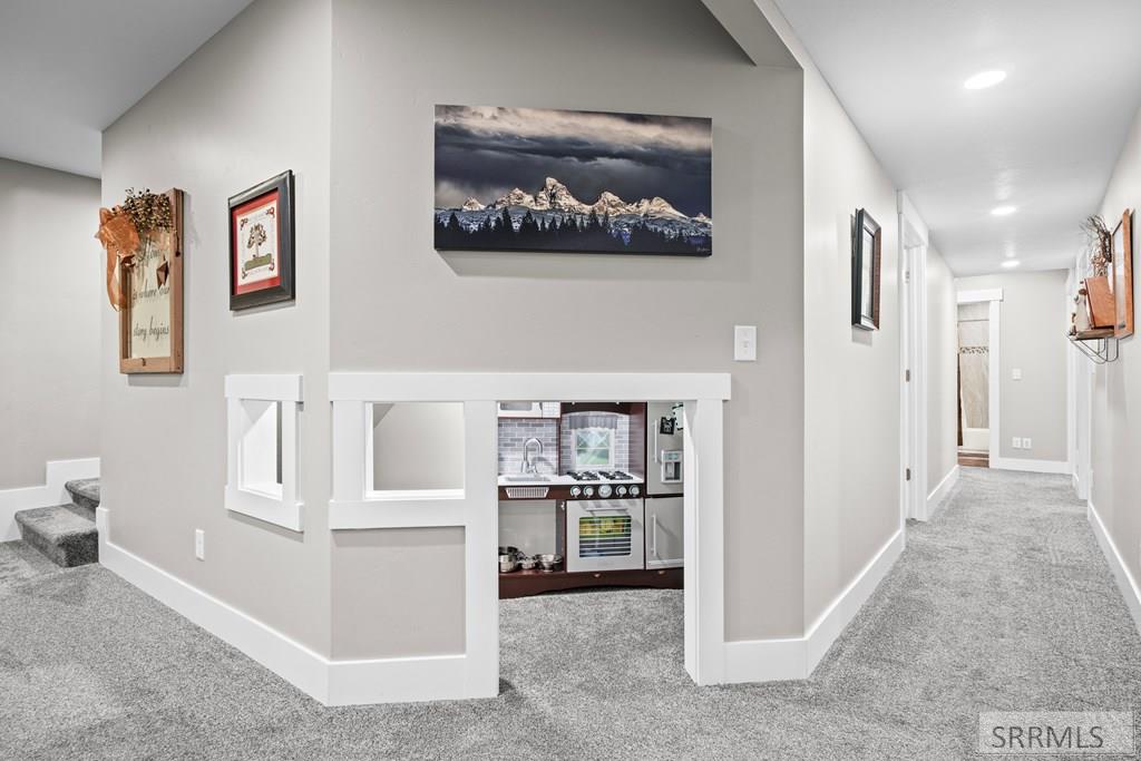 5276 Rock Hollow Lane Property Photo 34