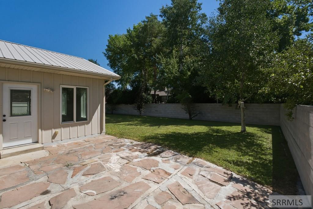 2041 Monticello Drive Property Photo 56