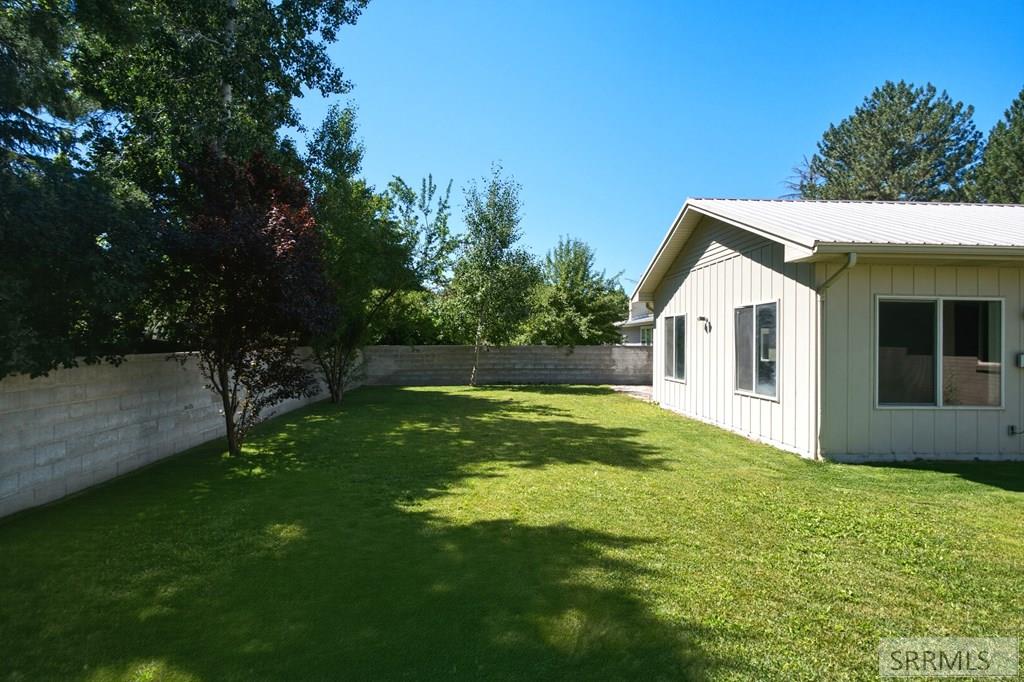 2041 Monticello Drive Property Photo 63