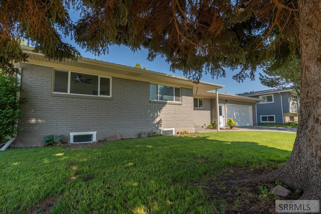 2041 Monticello Drive Property Photo 66