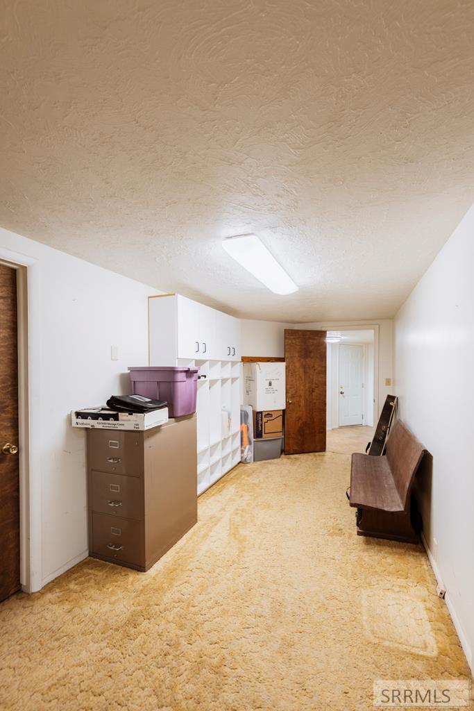 2255 E Greenbrier Drive Property Photo 45