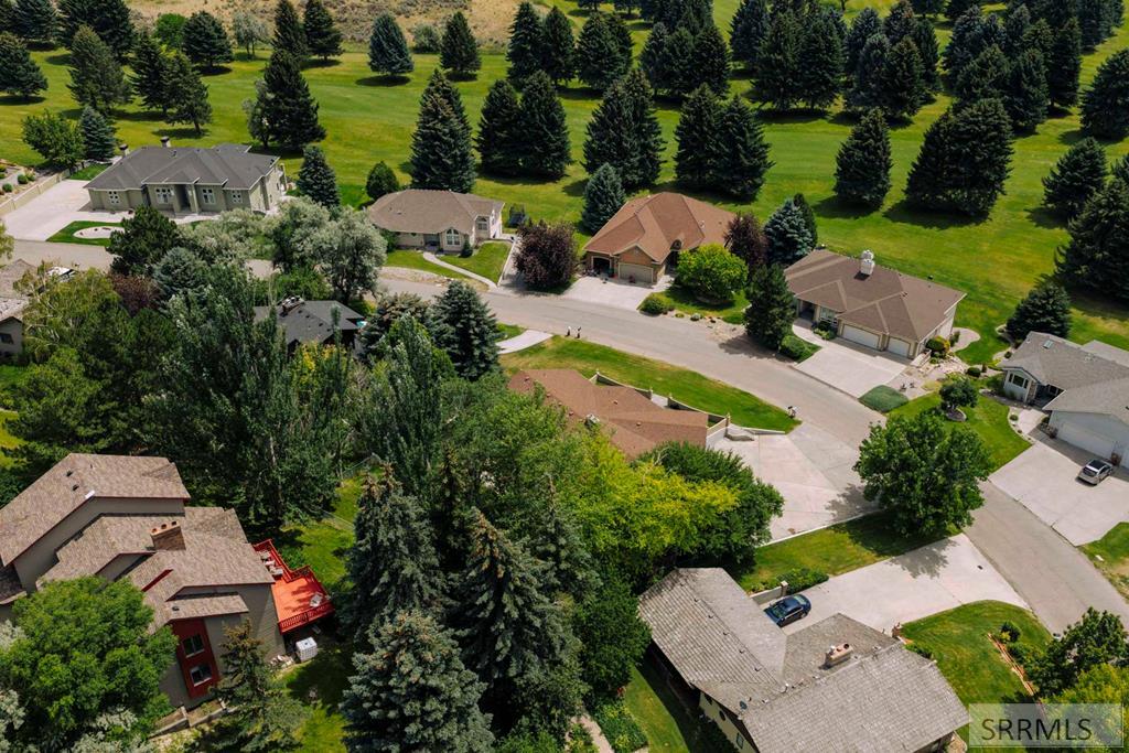 2255 E Greenbrier Drive Property Photo 84