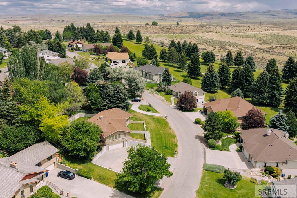 2255 E Greenbrier Drive Property Photo 86