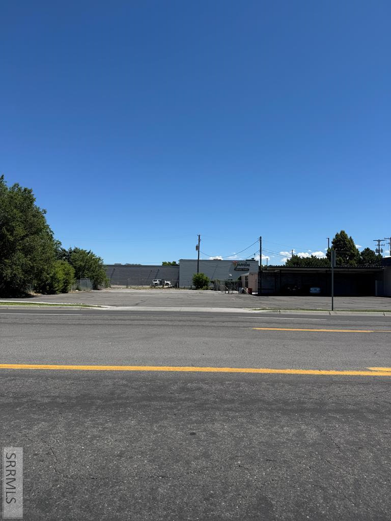 Tbd N 2nd W Property Photo 2