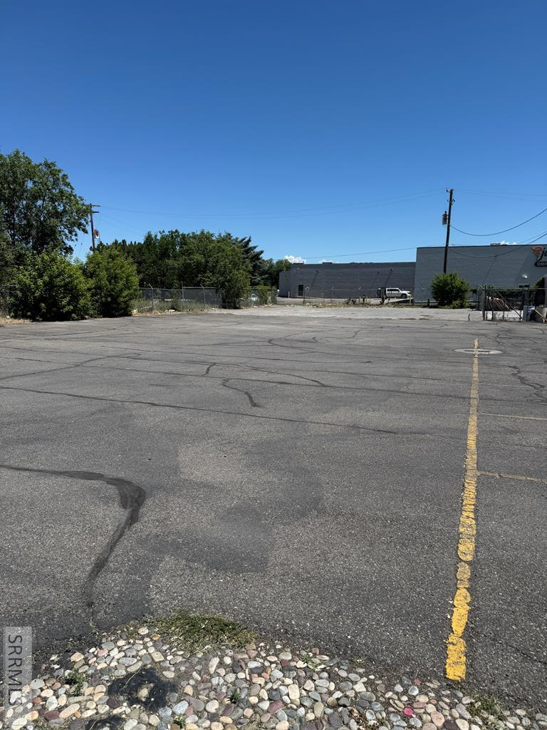 Tbd N 2nd W Property Photo 3