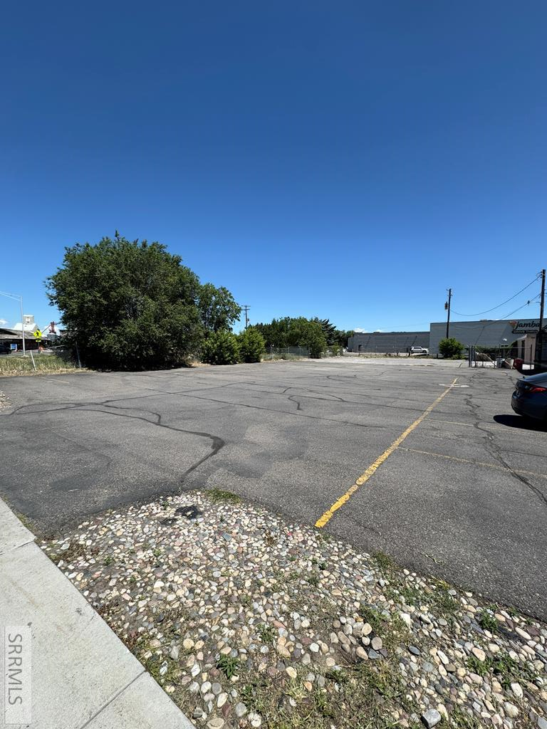 Tbd N 2nd W Property Photo 4
