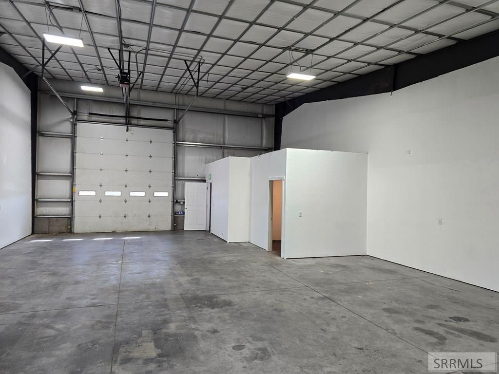 101 Anderson Road # A Property Photo 6