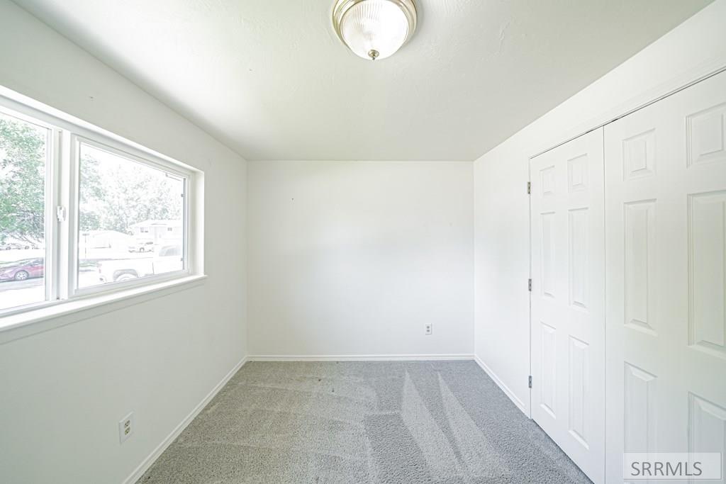 231 Meadowlark Drive Property Photo 24