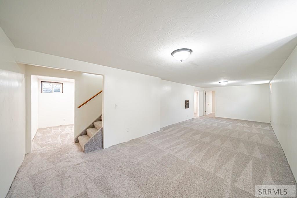 231 Meadowlark Drive Property Photo 31
