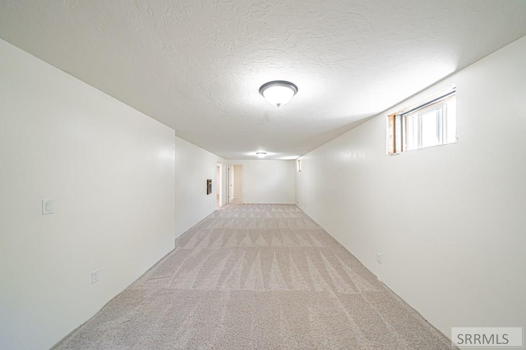 231 Meadowlark Drive Property Photo 44