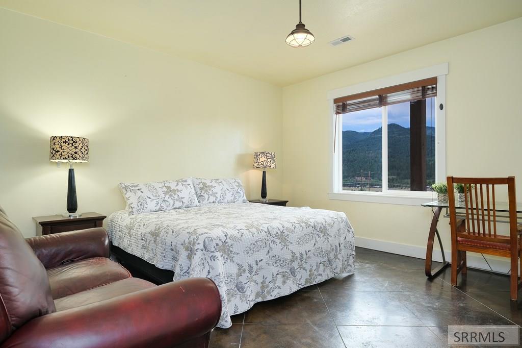 251 Palisades Park Road Property Photo 17