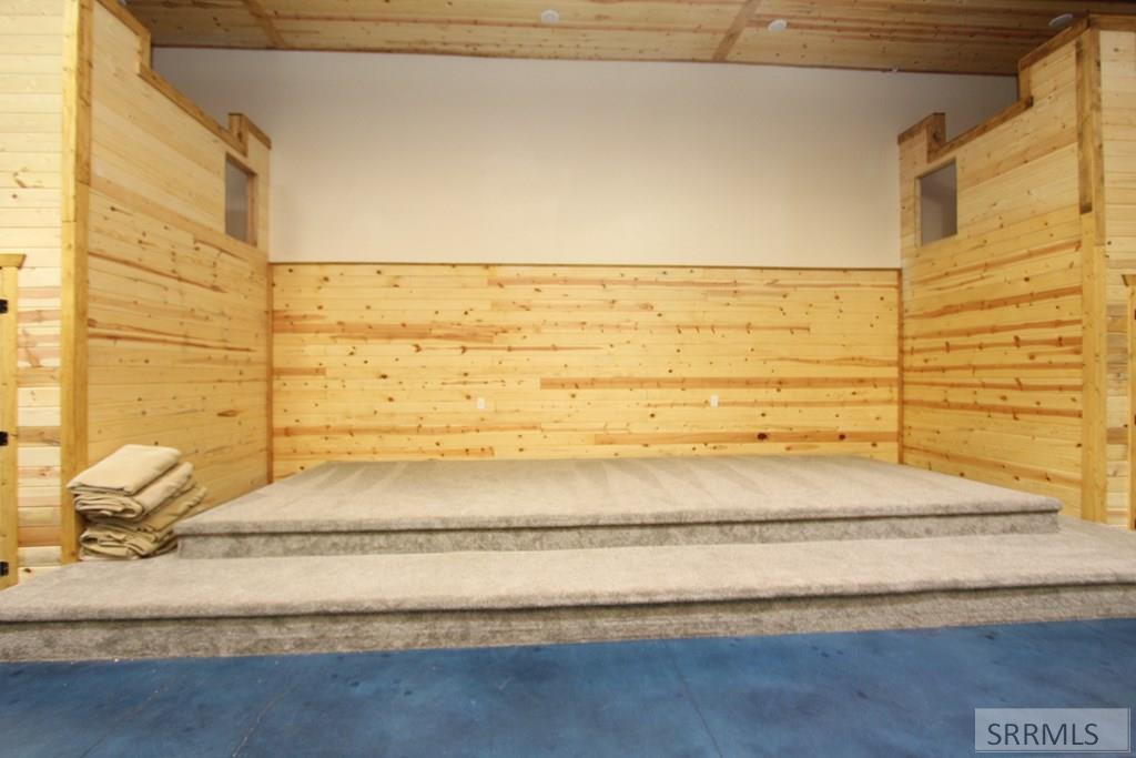 10897 Quail Way Property Photo 8