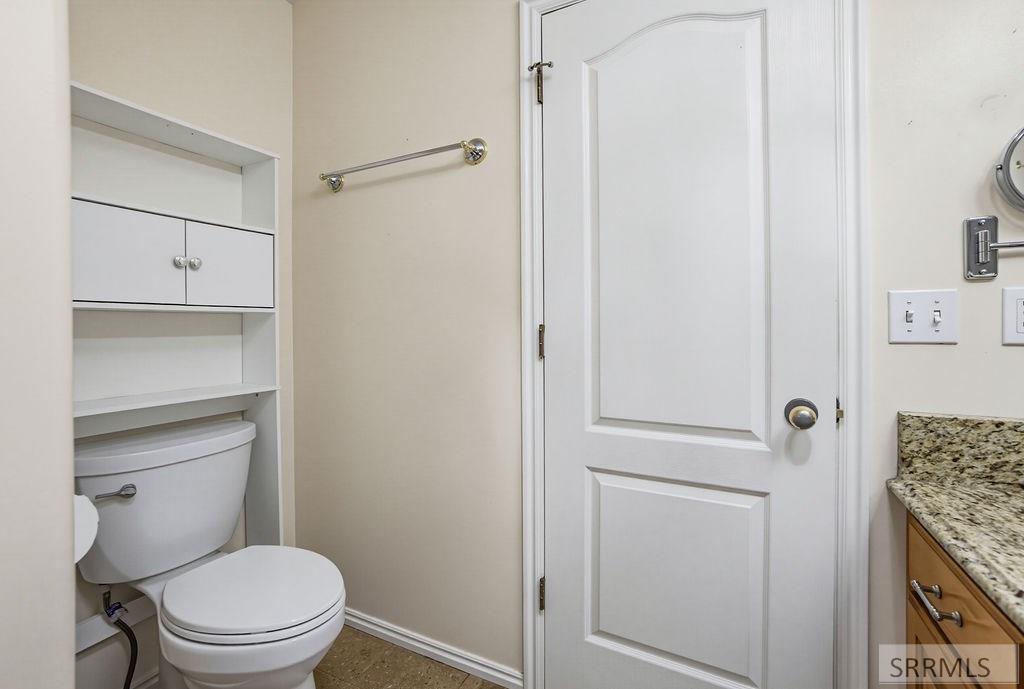 1184 Shadow Mountain Court Property Photo 32